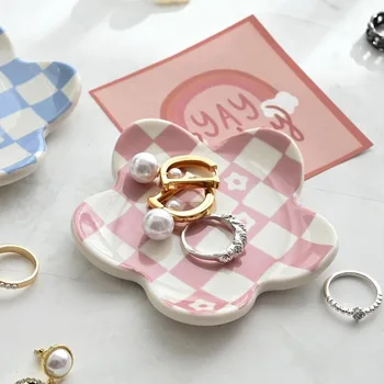 Alternative view of Checkered Keepsake Dish