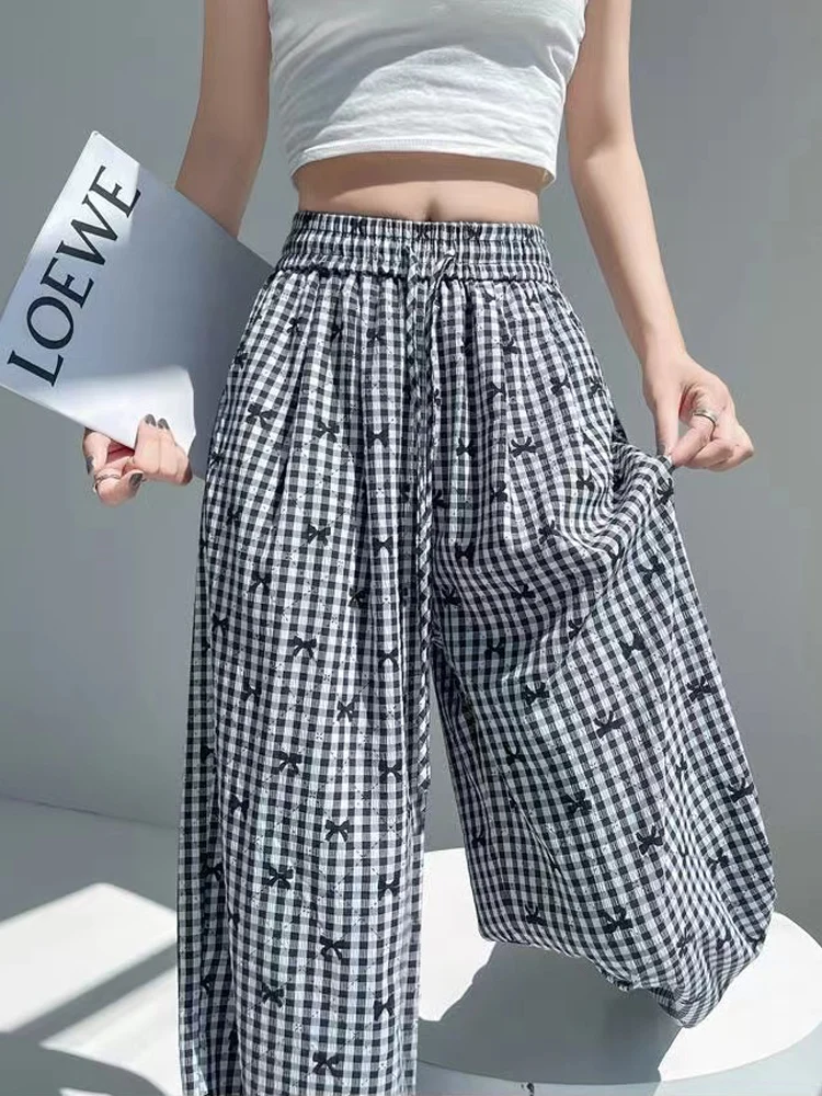 Рисунок 4 - Женские длинные брюки с бантом