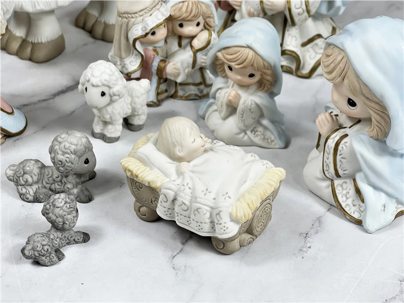 Precious Moments Figurines Resin Crafts Home Decor Ornament