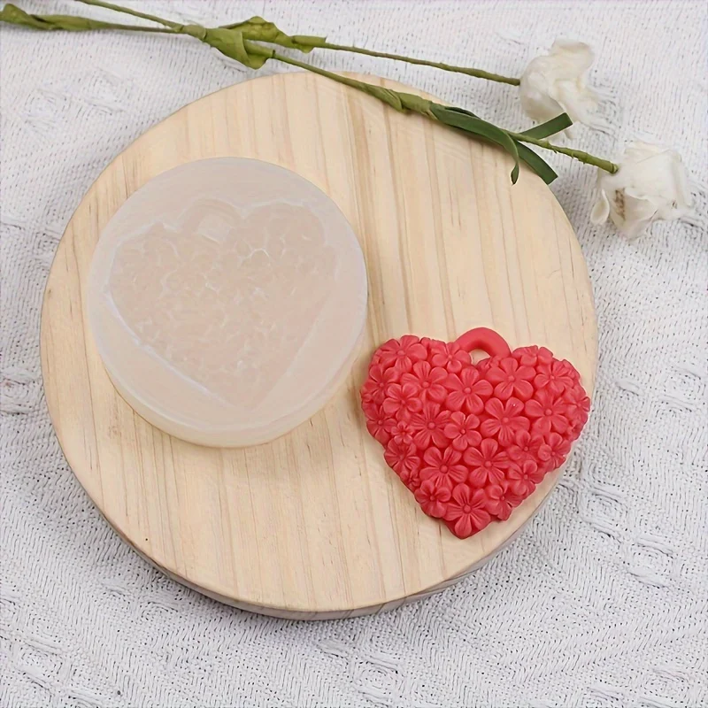 Heart Shaped Cherry Blossom Floral Tag Silicone Mold for Aromatherapy Plaster Car Pendant Closet Freshener Candle Wax Casting