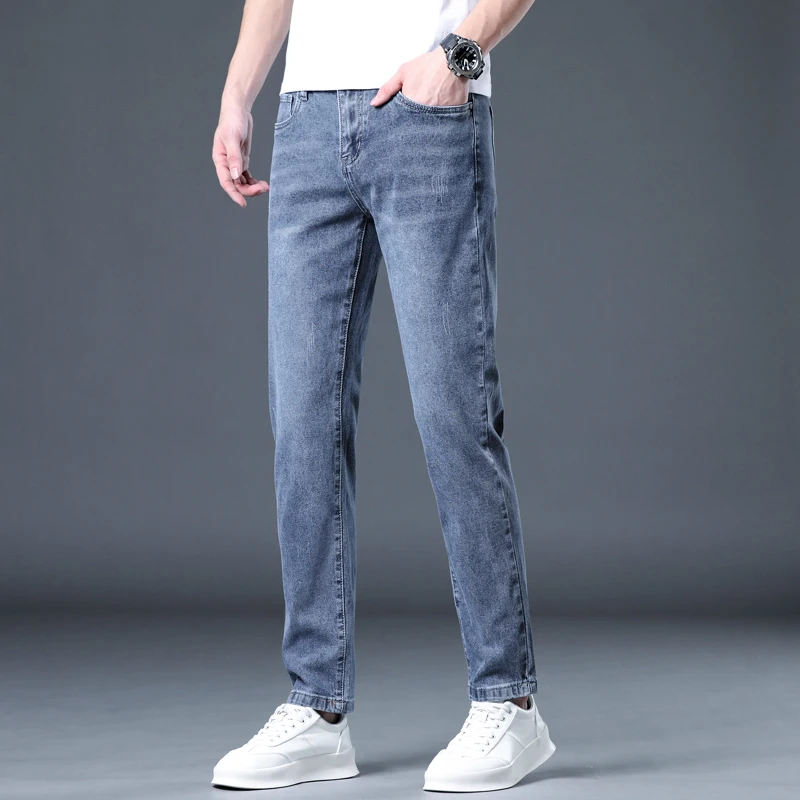Spring and summer  Versatile Fashionable Elastic Men's denim jeans with small straight men jeans  streetwear pants for men