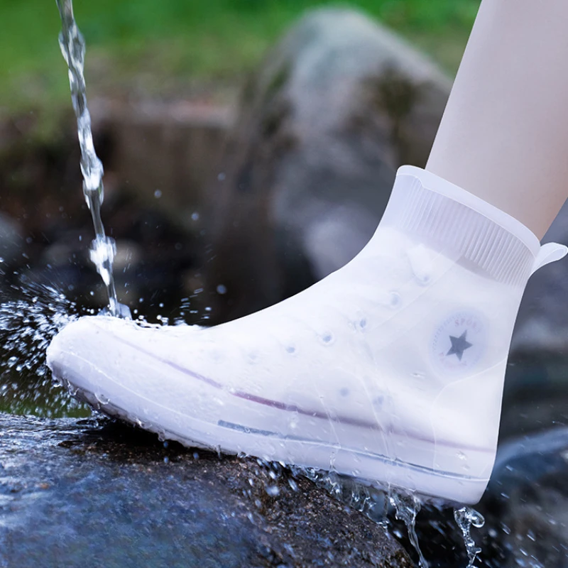 

Rain Shoe Cover for Both Men and Women, Waterproof, Anti Slip, Thickened, Wear-resistant Silicone for Commuting In Rainy Days