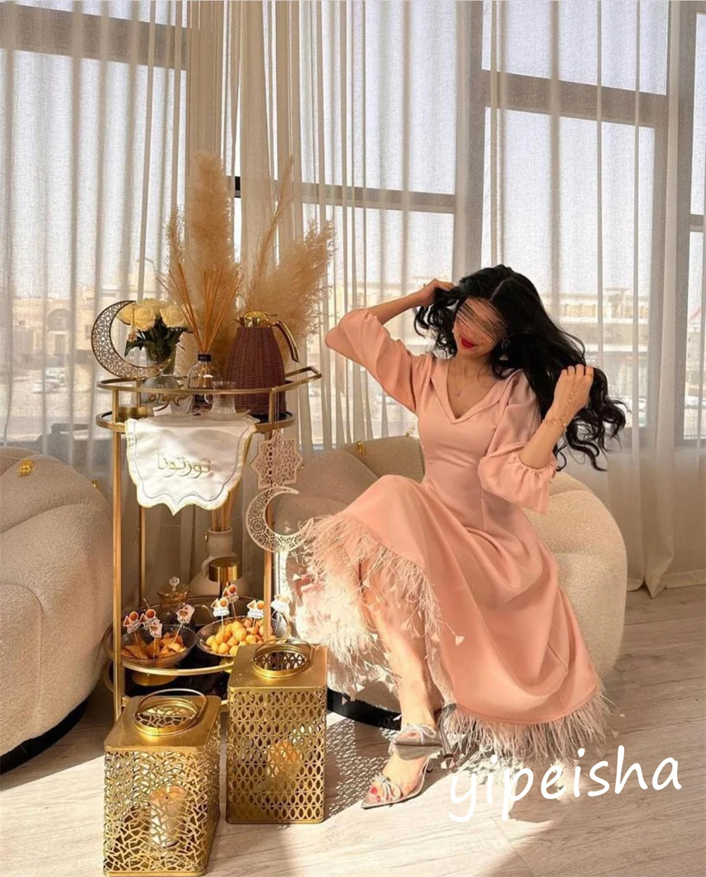 Рисунок 2 - Бальное платье из Саудовской Аравии