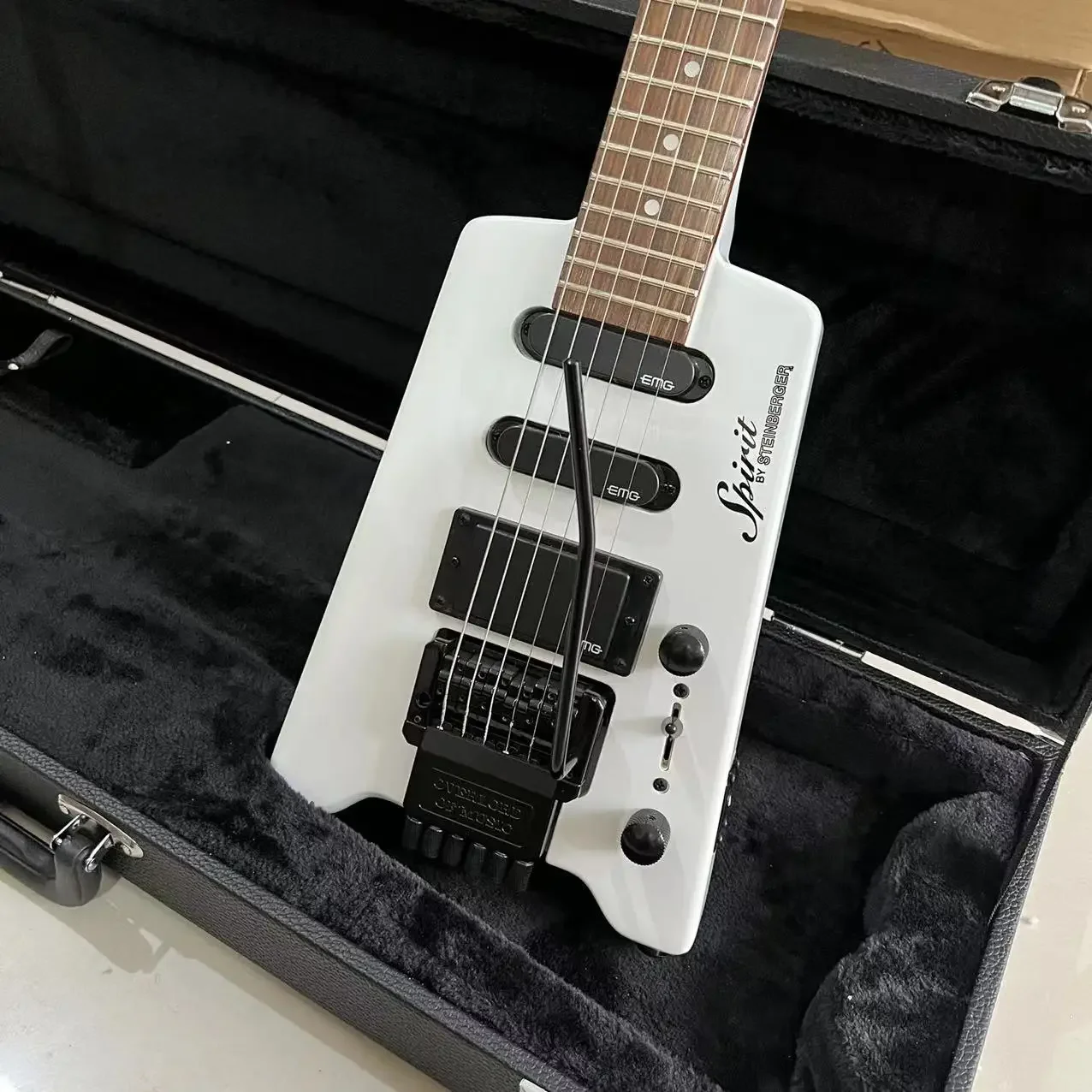 Chitarra Elettrica Steinberger, Corpo In Mogano, Colore Bianco, Tastiera In Palissandro, Hardware Nero, Guitarra A 6 Corde, Spedizione Gratuita
