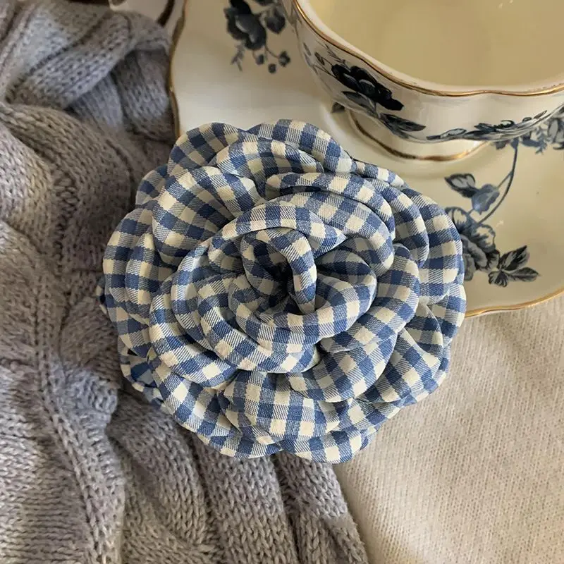 1 Stück Gitter-Blumen-Clip-Haar-Accessoires für Frauen – hochwertige neue Frühfrühlings-Haarnadel mit einfachem Pferdeschwanz-Zopf – Detail 8