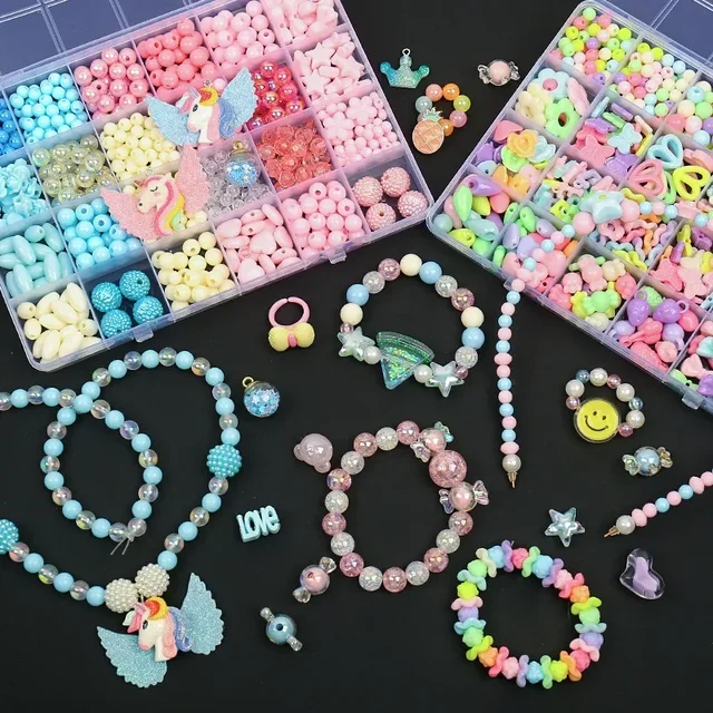 DIY Polymer Clay Beads Jewelry Making Kit for Girls Making Bracelet Necklace Jewelry Earrings Crafts Kit with Accessory