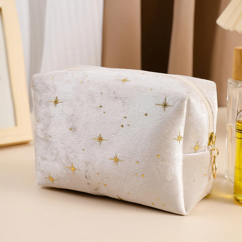 Girl Velvet Makeup Bag Organizer Soft Girl Lipstick Storage Bag Women Toiletry Beauty Make Up Case Pouch Portable Cosmetic Bag 5