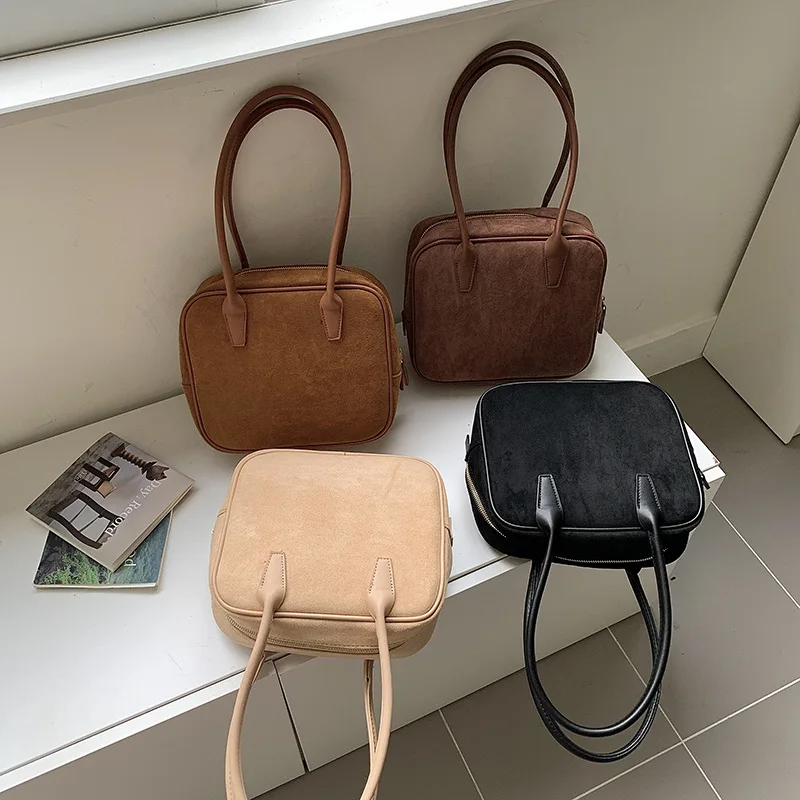 

Winter New Woolen Handbag Large Capacity Retro Solid Color Bags for Women Vintage Suede Fashion Portable Small Square Bag