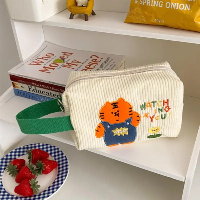 Fashion Phone Purse Cartoon Embroidery Bag Women Cosmetic Bag Cute Tiger Handbags for Keys Coin