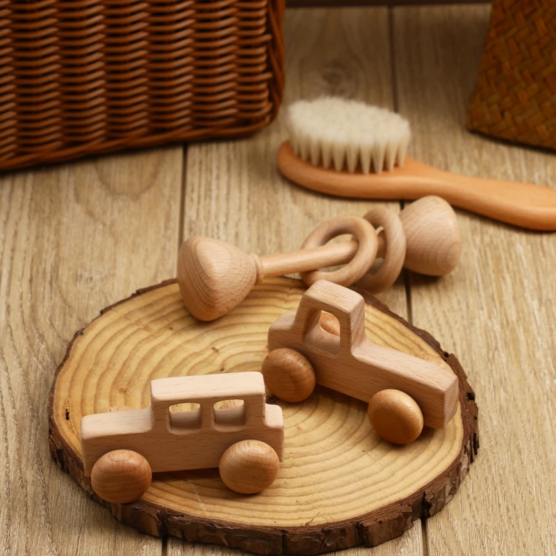 Wooden Baby Rattle Gift Set – Crochet Animal Toy & Montessori Keepsake Box