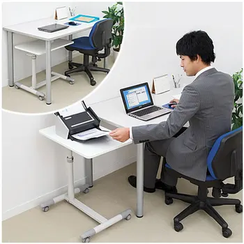 Scrivania per computer in stile giapponese con ruote dei freni, comodino regolabile, supporto per tastiera e mouse, supporto laterale per divano di casa