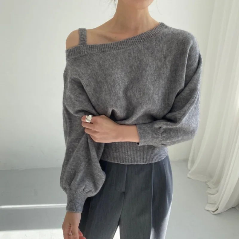 

Women Autumn Fashion Knitted Warm Sweater Women Fashion O-neck Batwing Sleeve Pullovers Tops Female Casual Loose Streetwear