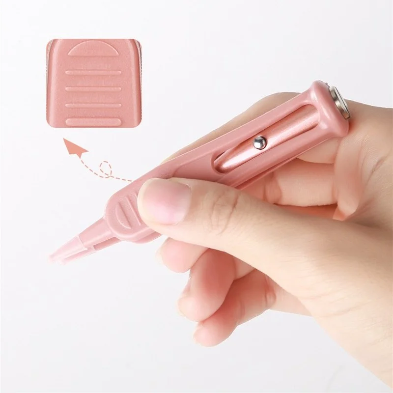 4pcs High Quality Durable Plastic Clip Tweezers Fine Motor for