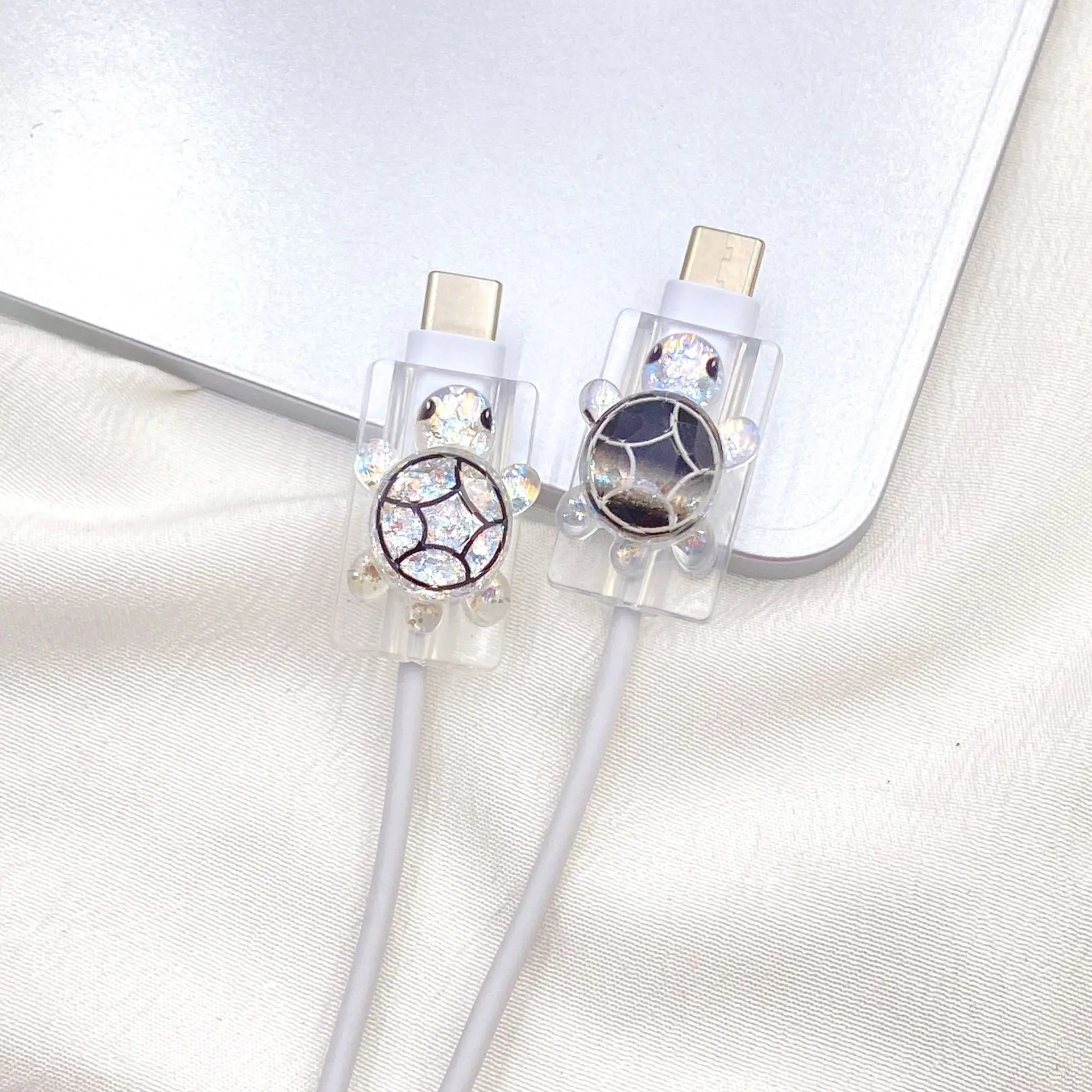 Adorable Turtle Cable Organizer - Cartoon Cord Protector & Kawaii Winder