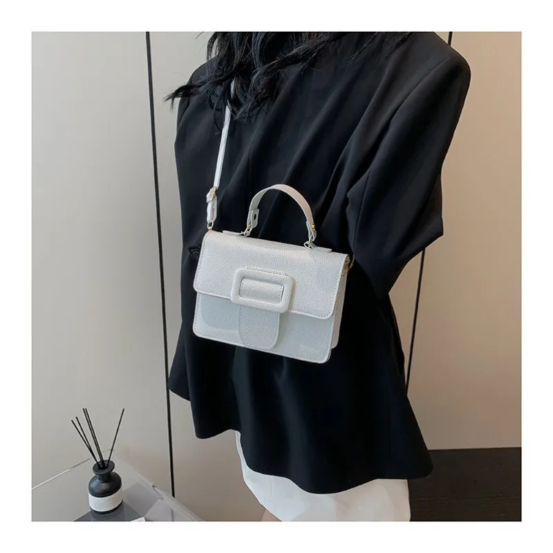Cross Border Retro Fashion New Solid Color Korean Version Casual Simple Crossbody Carrying Women's Small Square Shoulder Bag