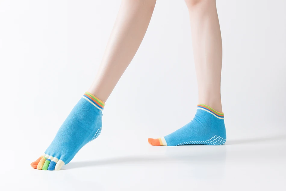 WOSWEIR 1 Pair Women Sports Yoga Socks Five Finger Slipper Anti Slip Lady Pilates Ballet Heel Professional Dance Protector 23 S62adbdce54094fcdb3a3c169858b1346E