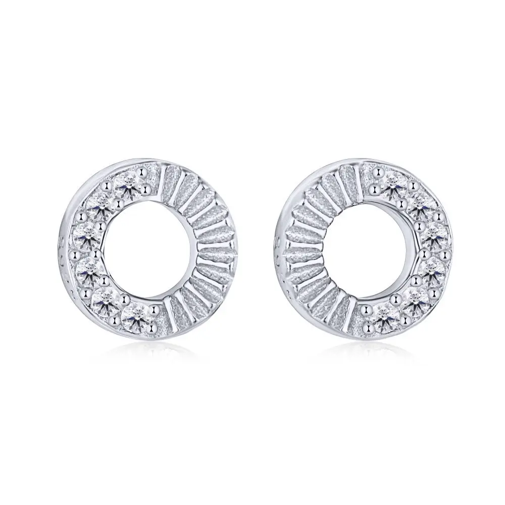 

S925 Sterling Silver Earrings Simple and Versatile Small Personalized Fashion Round Diamond Earrings