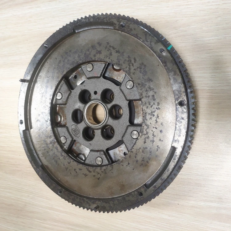 

Hot Sale Auto Engine Parts 03C105266L Flywheel LuK Fit For Skoda Seat