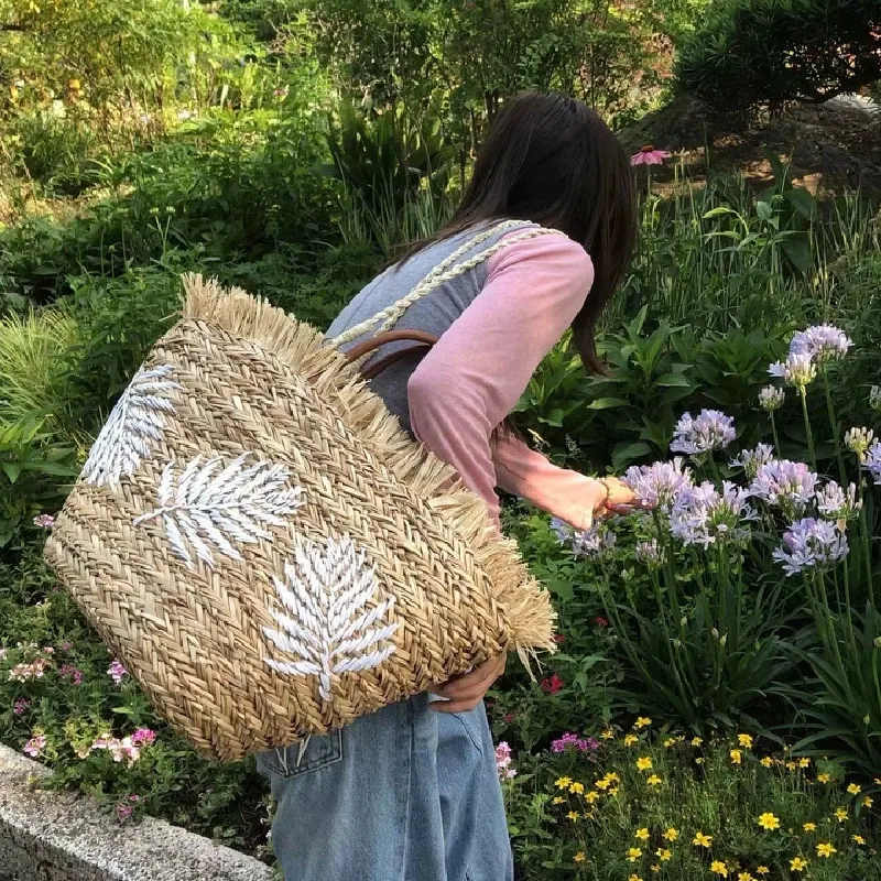 Summer Stripe Tote Bag Straw Bag Women's New Beach Seaside Outdoor Travel Vacation Large Capacity Shoulder Bag Portable Basket