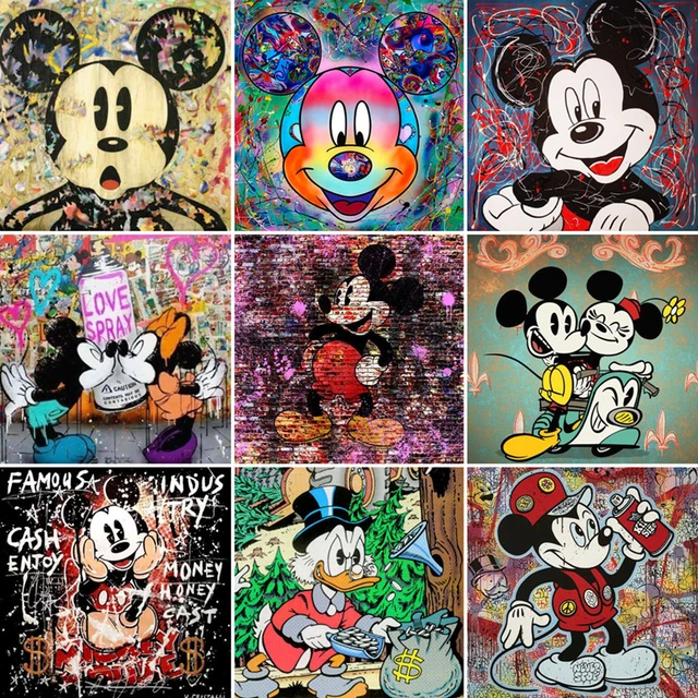 Mickey Mouse Hands Diamond Wallpaper