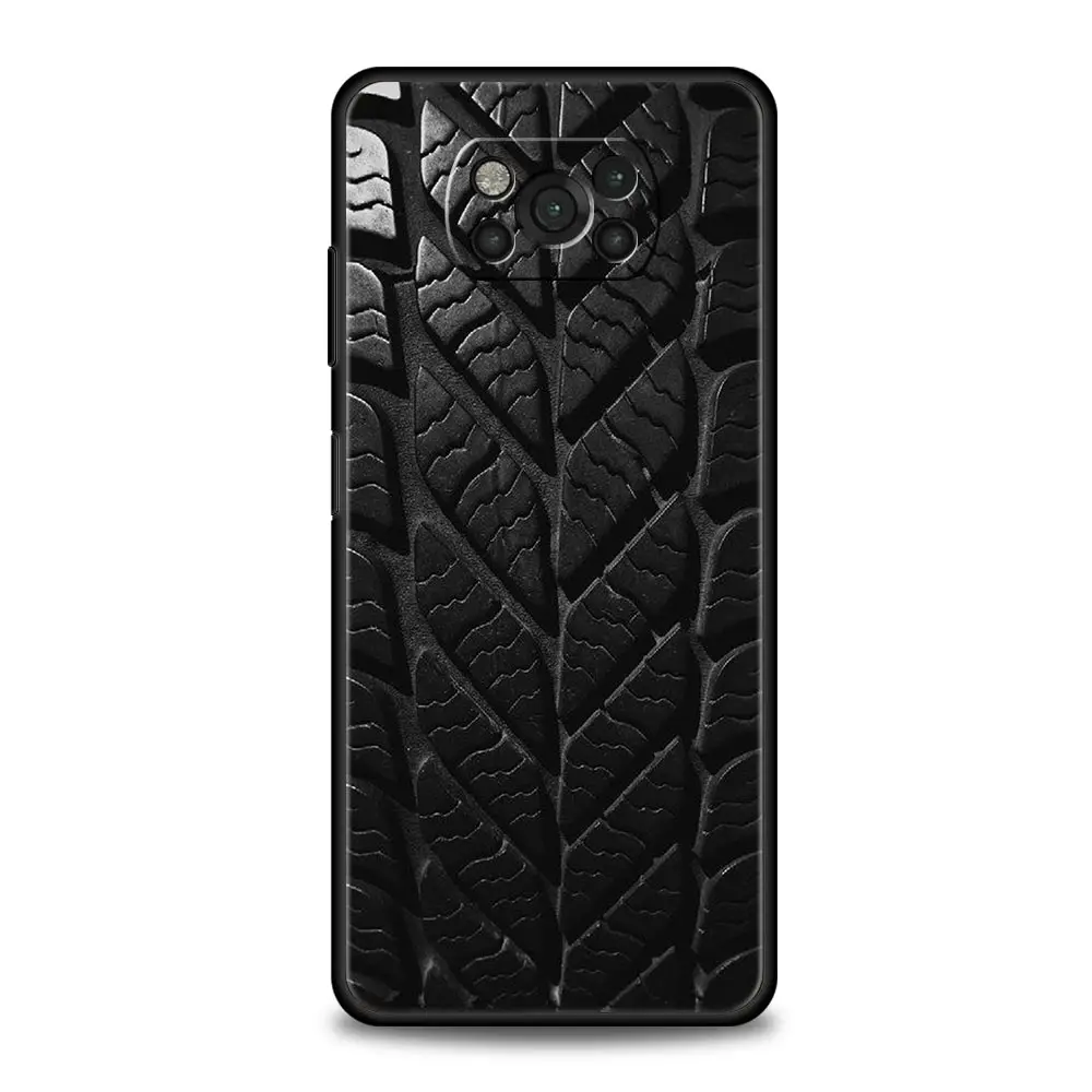 Vintage GamePad Design Black Phone Case – Retro Gaming Style Cover