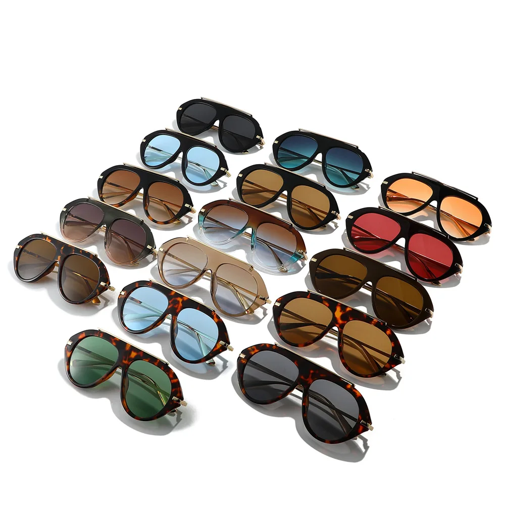 Chic Retro Oversized Aviator Sunglasses - Unisex Golden Vintage Style