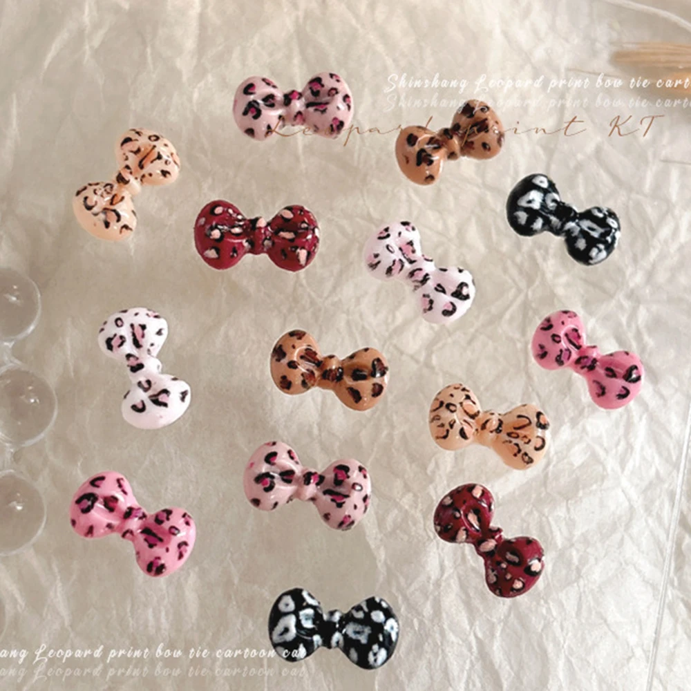 50pcs 믹스 레오파드 보우 네일 매력 매니큐어에 대 한 Bowknot 수 지 네일 아트 라인 석 DIY 장식 사랑스러운 컬러 레오파드 매력