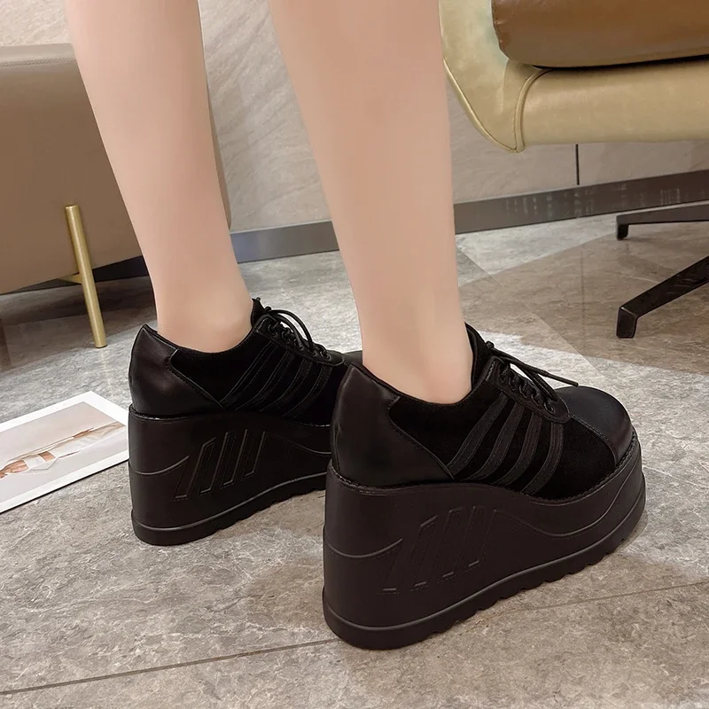 Rubber Boots Women Wedge Heel 2023 Trend Elegant Fashion Shoes Leather Ankle Black Designer High Heels Platform Short Barrel