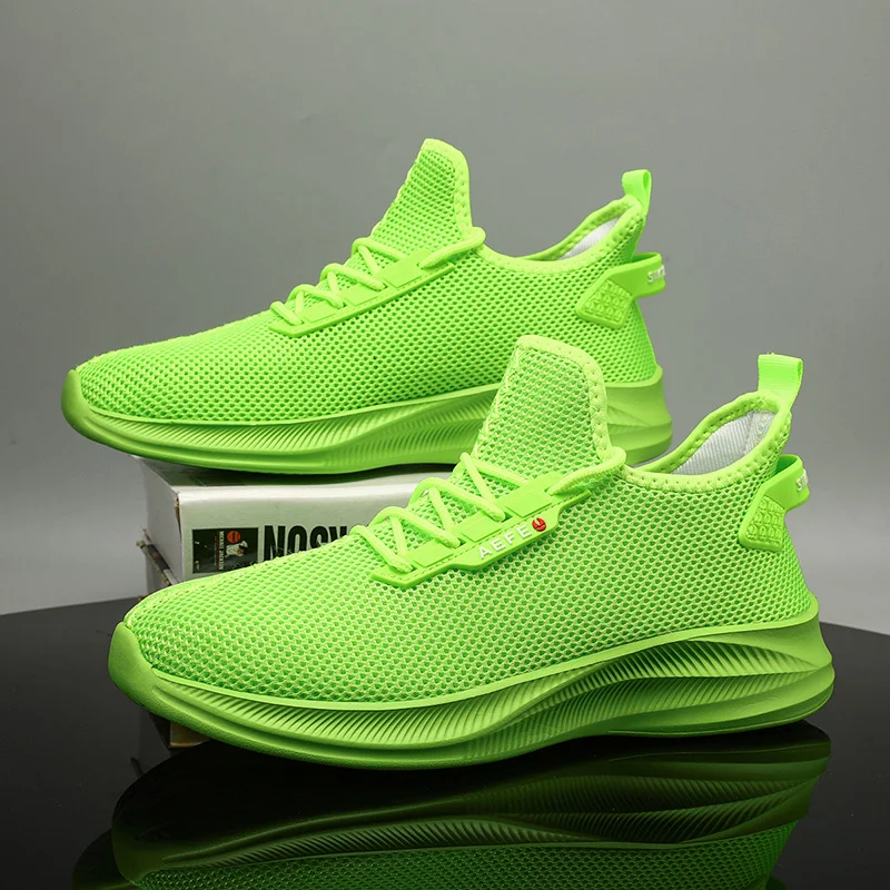 2024 Hot Sale Running Shoes Men's Summer Sneakers Lightweight Breathable Green Mesh Sneakers Men Comfortable Sports Tennis Shoes
