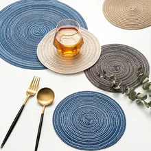 

2pcs Set of Woven Round Placemat Table Mat Insulation Coaster Table Mats Home Kitchen Decoration Coffee Table Decoration