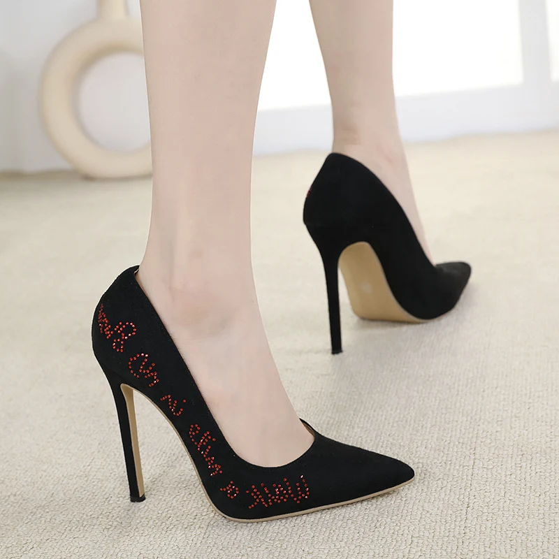 Women Red Sole Pumps 2023 New Sexy Bottom Pointed Toe Black Thin