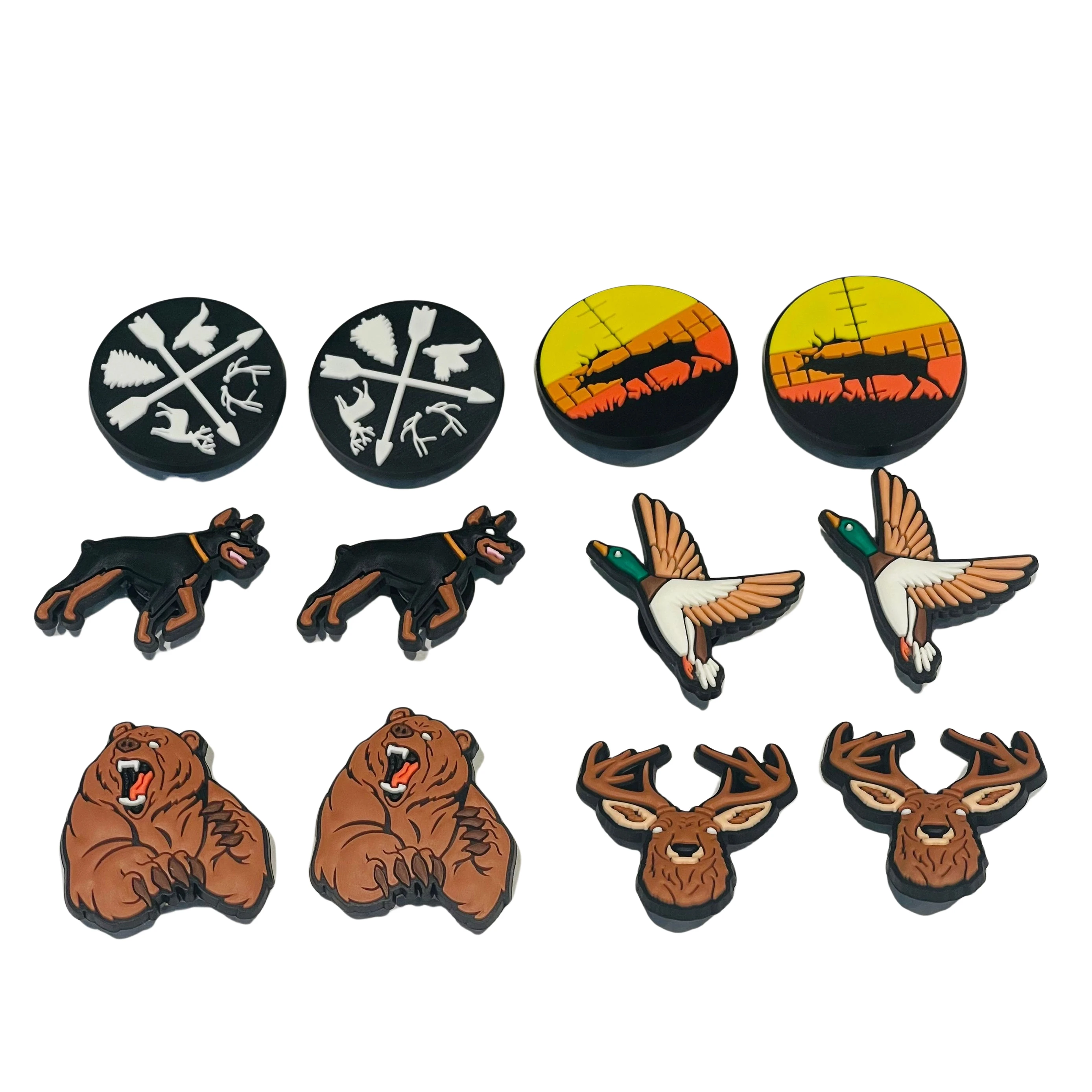 1-12PCS Jagd Hund Deer Vogel Bär PVC Schuh Charms Für Clogs Pins Garten Schuhe Taste Dekorationen Slipper zubehör Weihnachten Geschenke