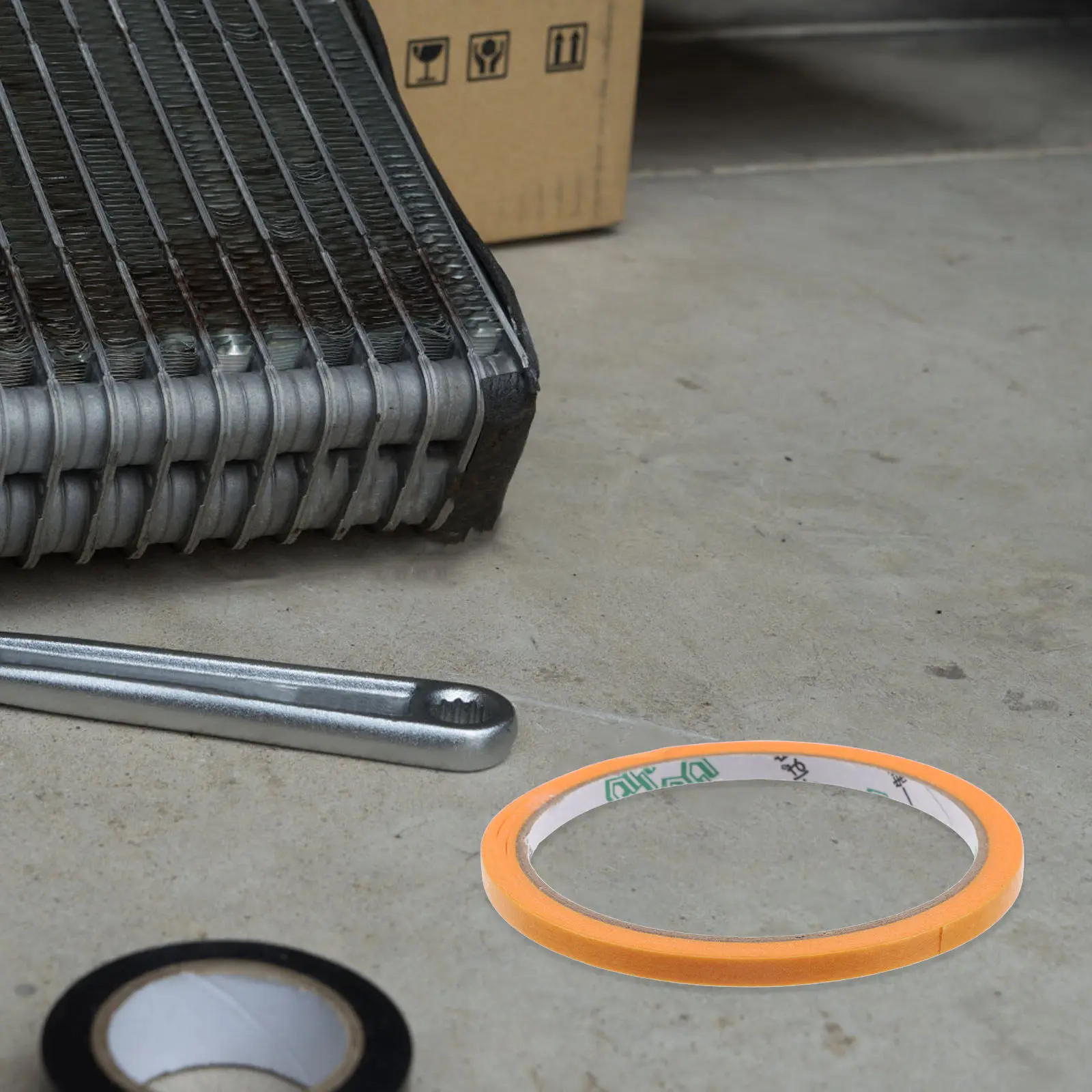 1 롤 스프레이 페인트 마스킹 테이프 내구성이 뛰어난 정밀 커버리지 잔여물 없음 PVC 보호 자동차 DIY 공예 프로젝트 아트 데코