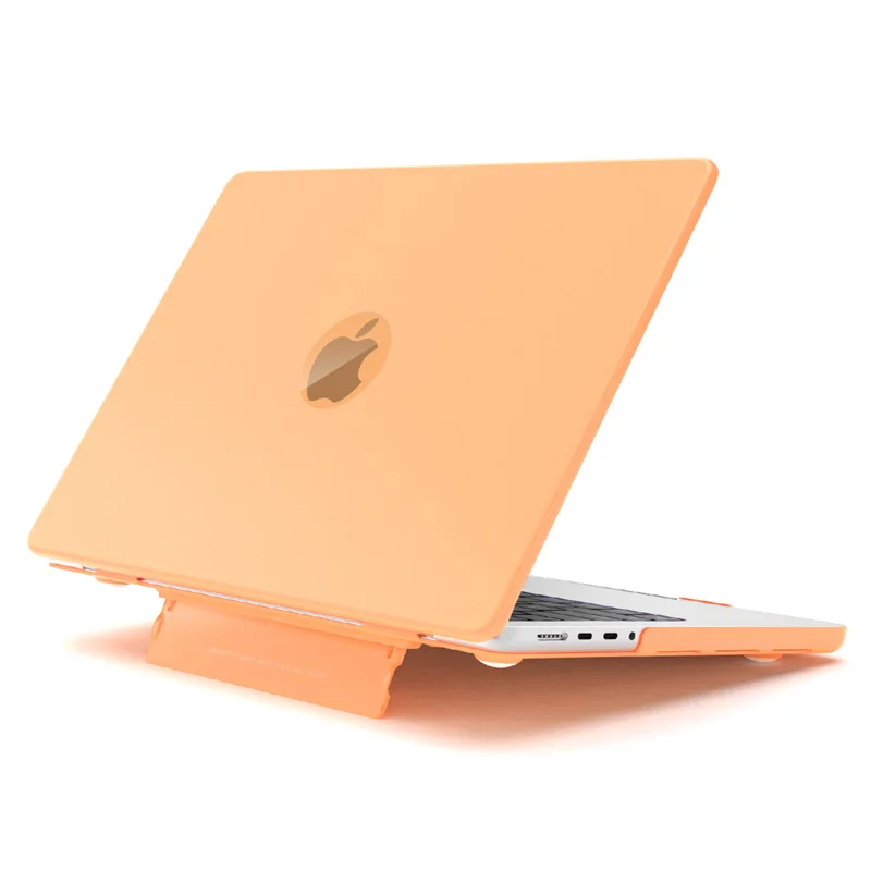 Sleek Protective Laptop Case - Durable & Stylish Cover