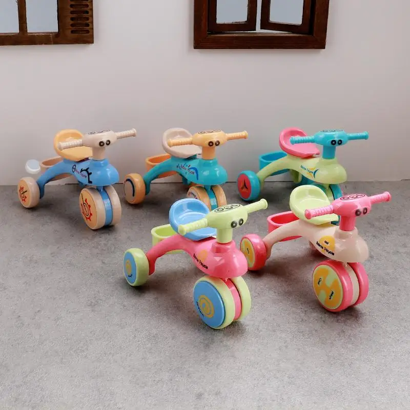 Realistic Miniature Dollhouse Tricycle Ornament