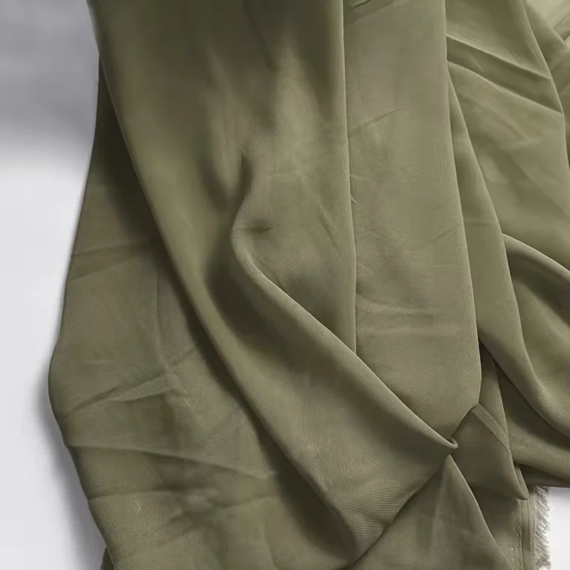Elegant Green Chiffon Georgette Fabric for DIY Fashion & Decorations