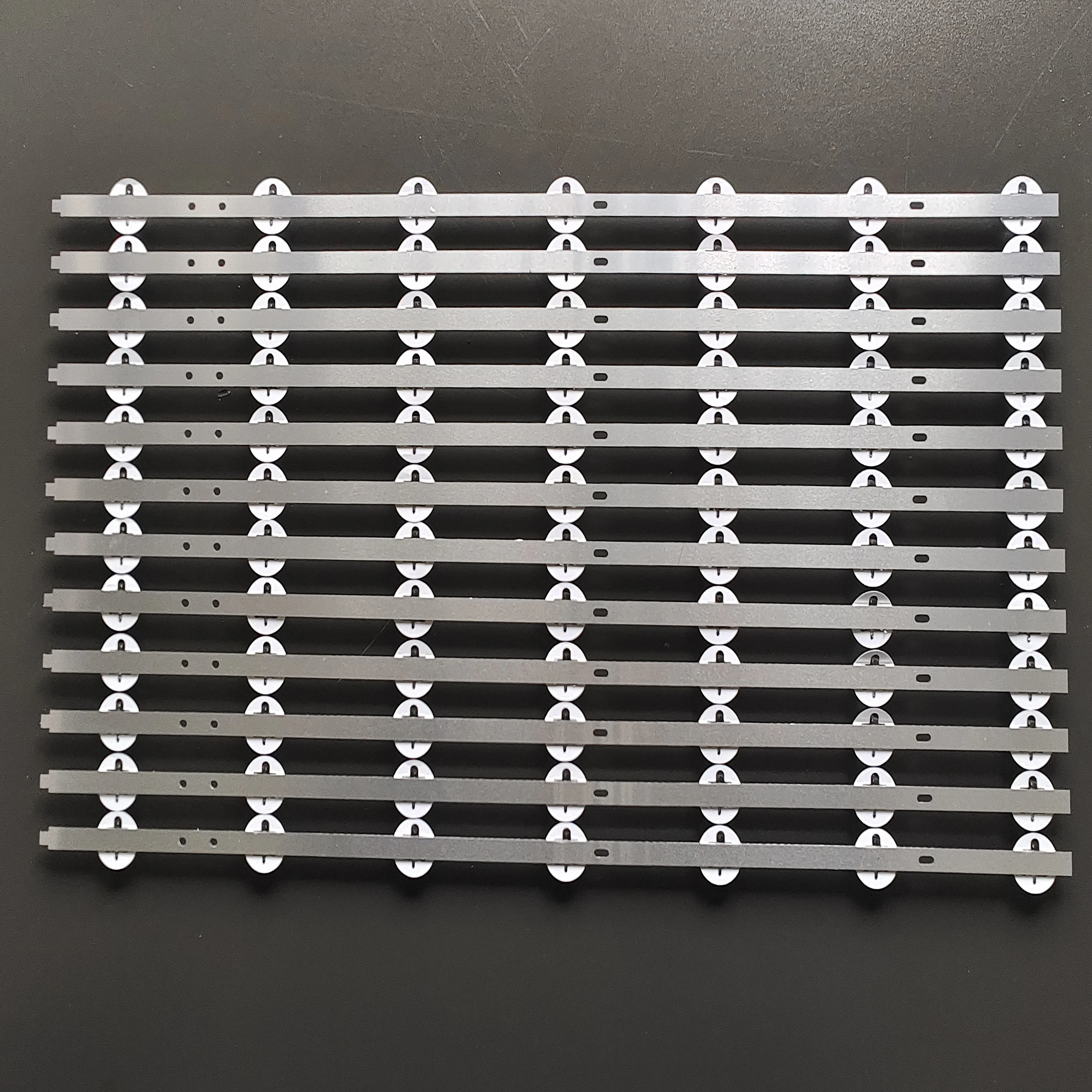 Nova 12 Pcs Kit Tx55cr430b Tx-55cr430e 55ut3ec320s-t 55ca9550 Lta550fw01 Svs550aa3_rev9_7led_140127 Svs550ab5_rev7_7cob_140509 - Imagem 4