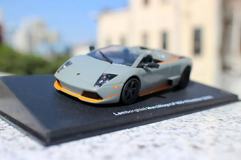 Модель 2009 Lamborghini Murcielago LP650-4 Roadster: особенности и характеристики