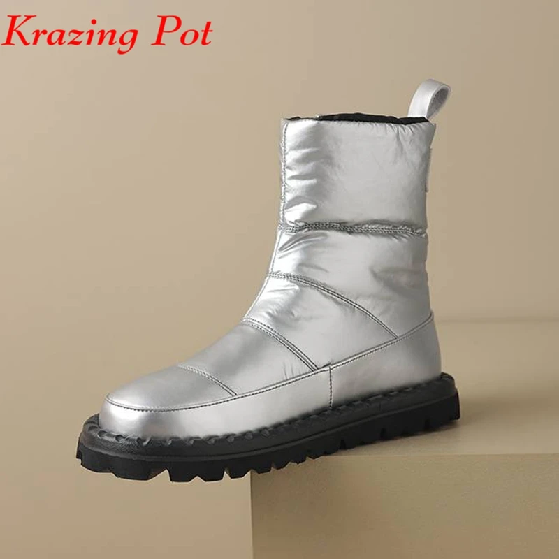 

Krazing Pot Wool Fur Waterproof Down Fabric Keep Warm Round Toe Med Heels Snow Boots Winter Platform Zipper Luxury Ankle Boots