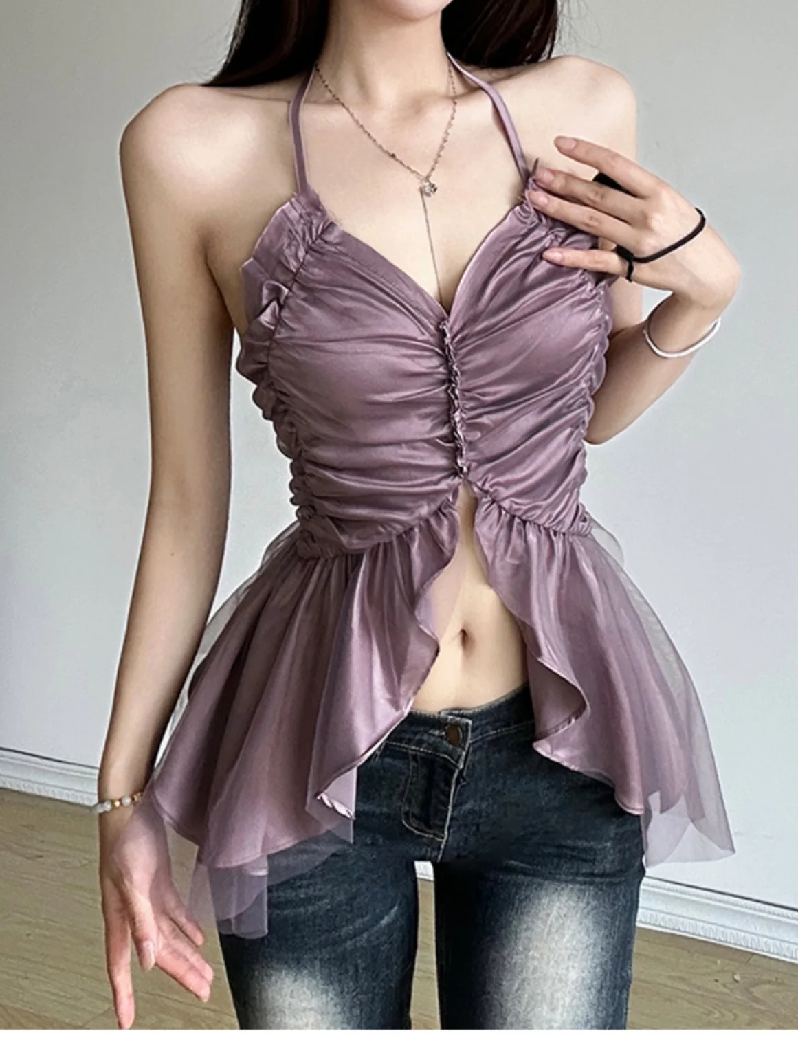 

Pleated Ruffle Edge Short Top With Neck Strap