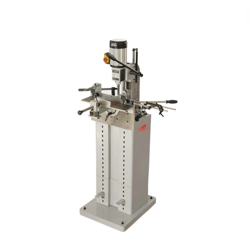 Рисунок 3 - Вертикальный станок для резки 