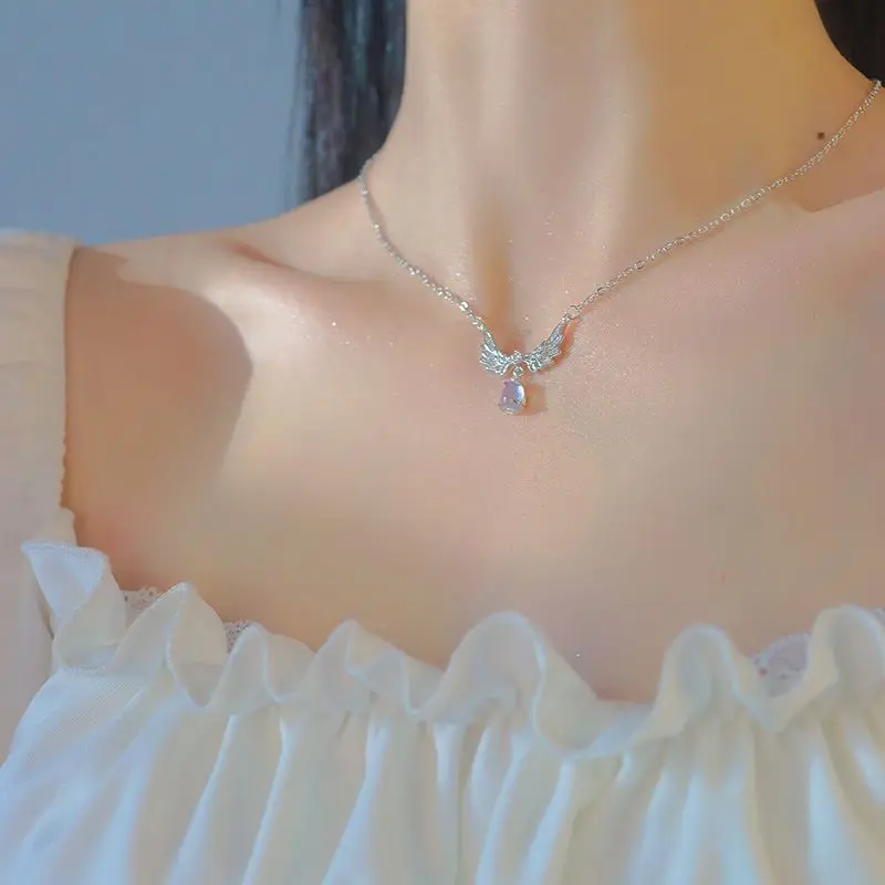 Elegant Angel Wings Sparkling Crystalline Necklace
