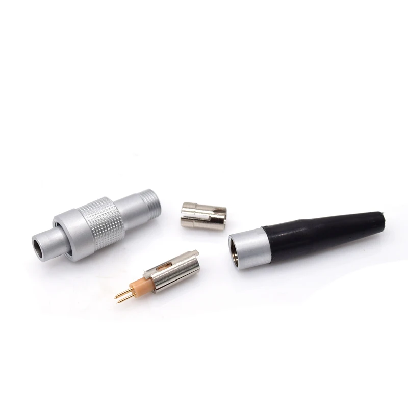 FVB 00 3핀 나사 잠금 커넥터는 Sennheiser 무선 송신기 SK50, SK2000, Lectrosonics SS와 호환됩니다.