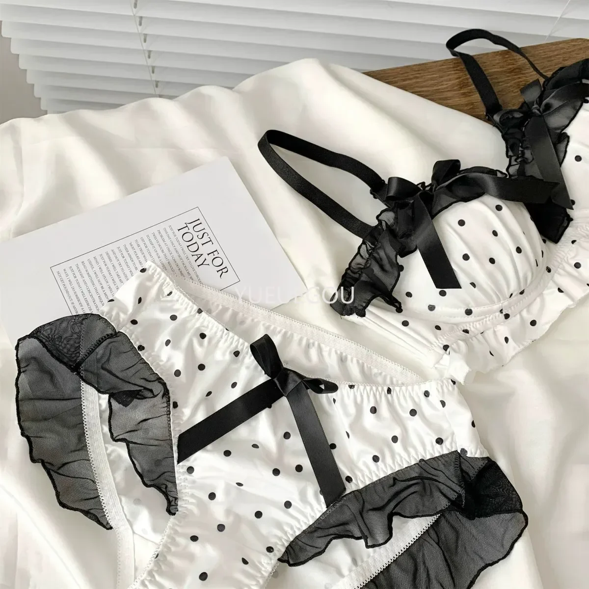 Süßes Polka Dot Spitzen Bh Und Slip Set Push Up Für Damen_voghion.com