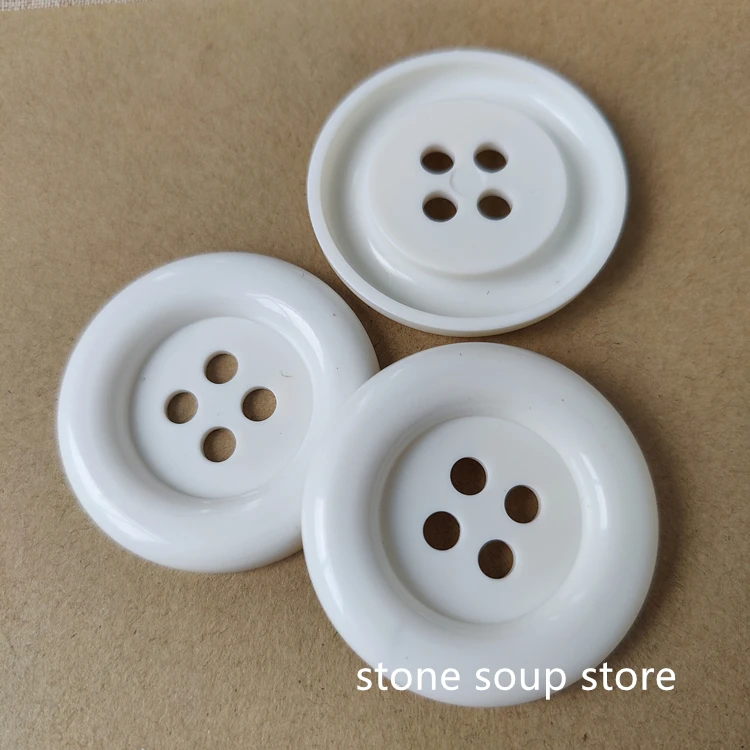 3-10pcs Super big white Buttons 5/6.5/7cm Great circle edge 4 hole nylon Large Buttons Diy decor Clothing Sewing accessories 4