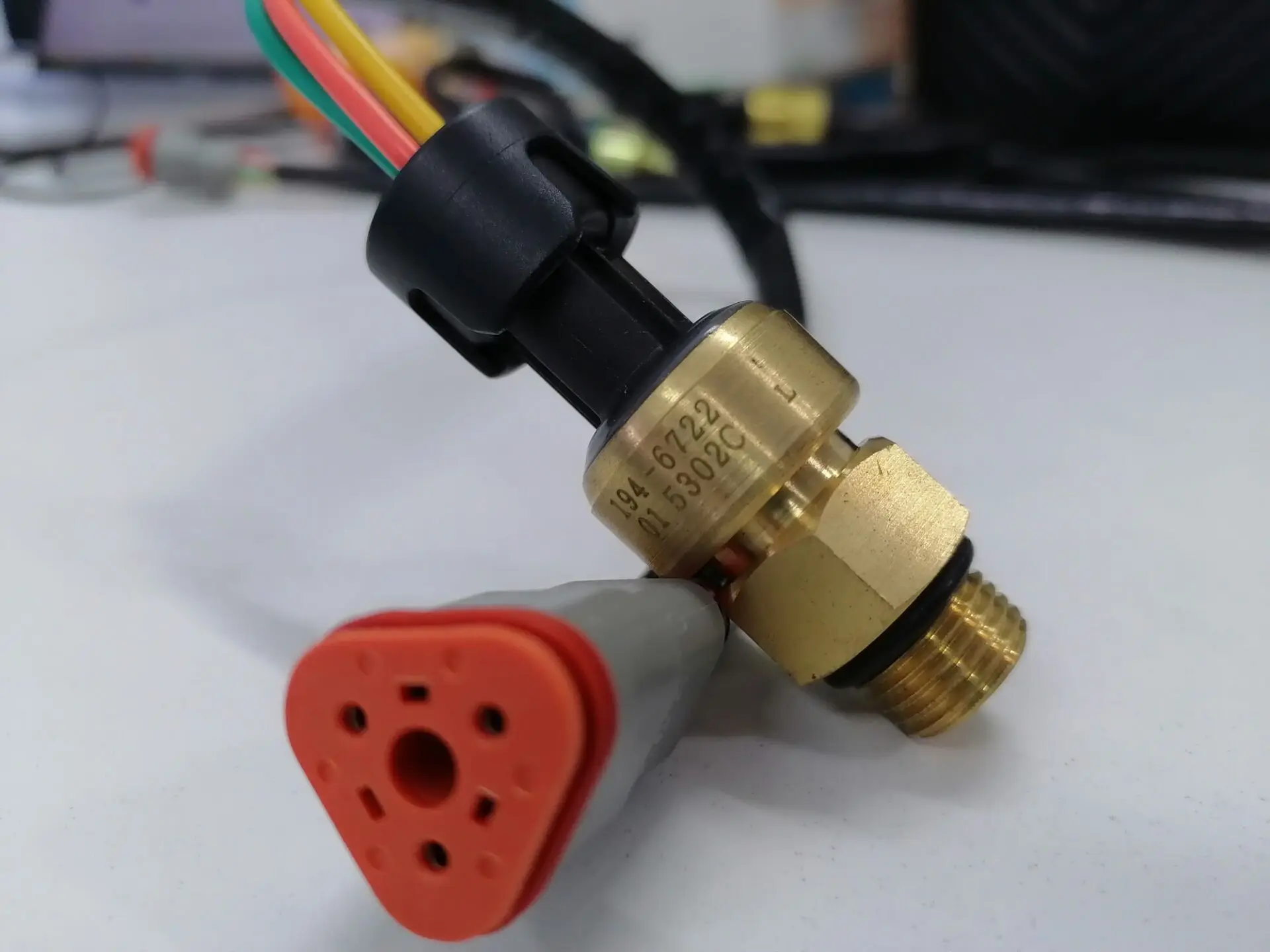 Sensor de Pressão Caterpillar 194-6722 194-6723 194-6724 194-6725 1946722 1946723 1946724 1946725 Online shopping