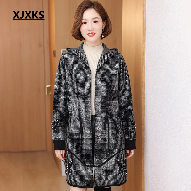 

XJXKS 2022 Autumn And Winter Latest Loose Plus Size Women's Long Woolen Coat Fashion Plaid Knitted Hooded Jacket