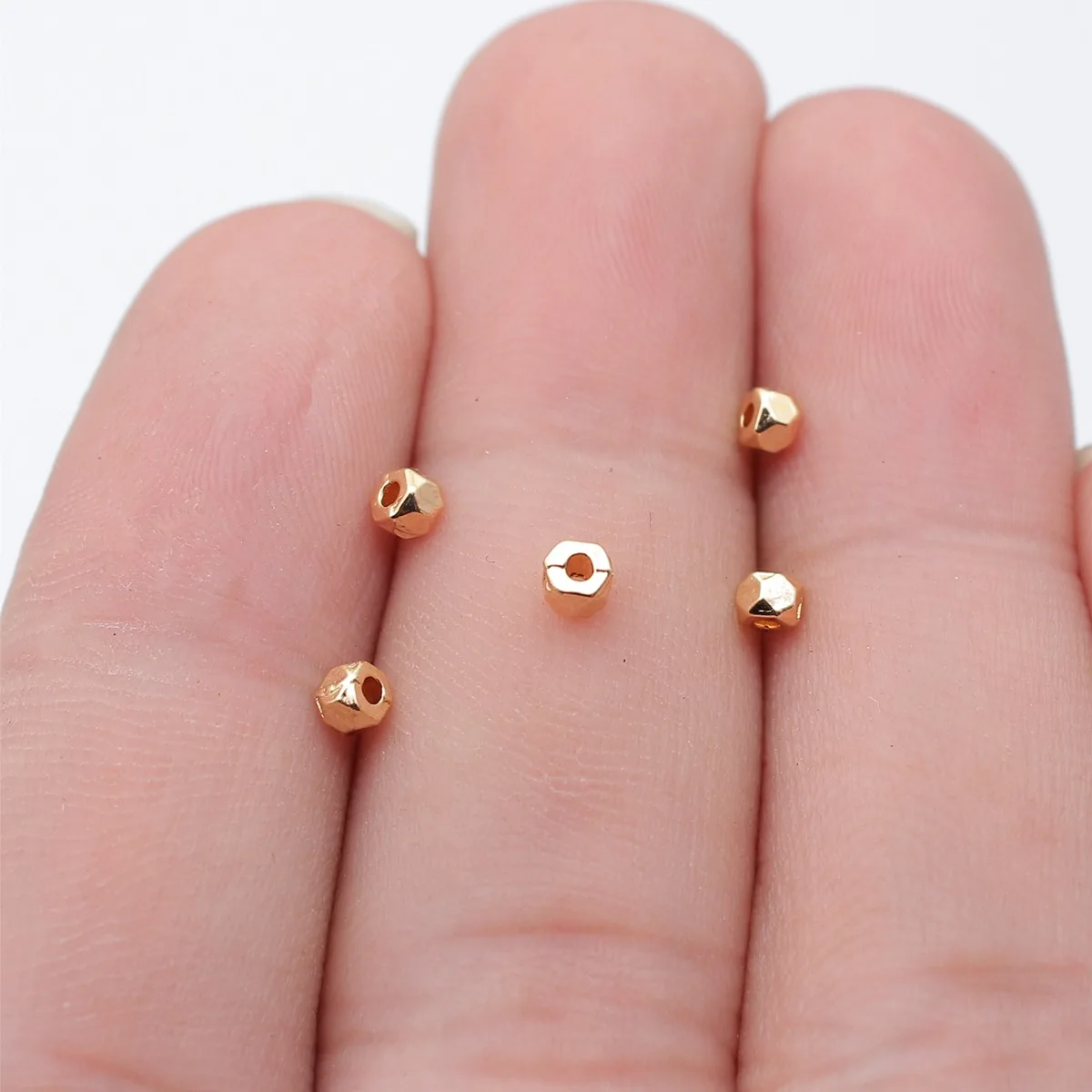 WYSIWYG 200pcs 스페이서 비즈 Diy 금속 합금 보석 결과 골동품 실버 색상 3x3mm