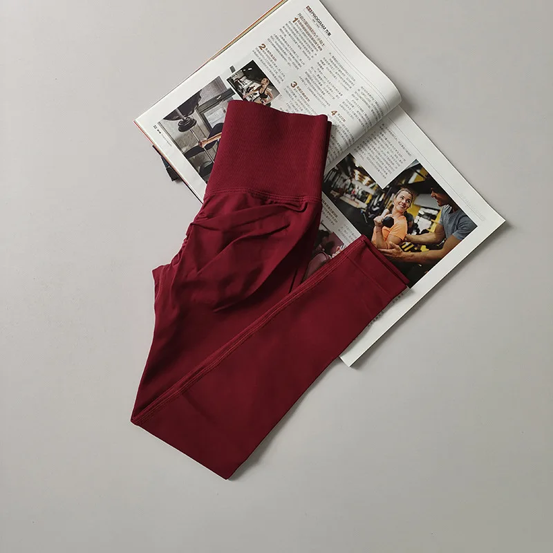 بنطلون رياضي نسائي بدون خياطة بخصر عالٍ ورفع للأرداف، بنطلون خوخي الشكل للجري والتمارين واليوغا، ليجنز ضيق للنساء