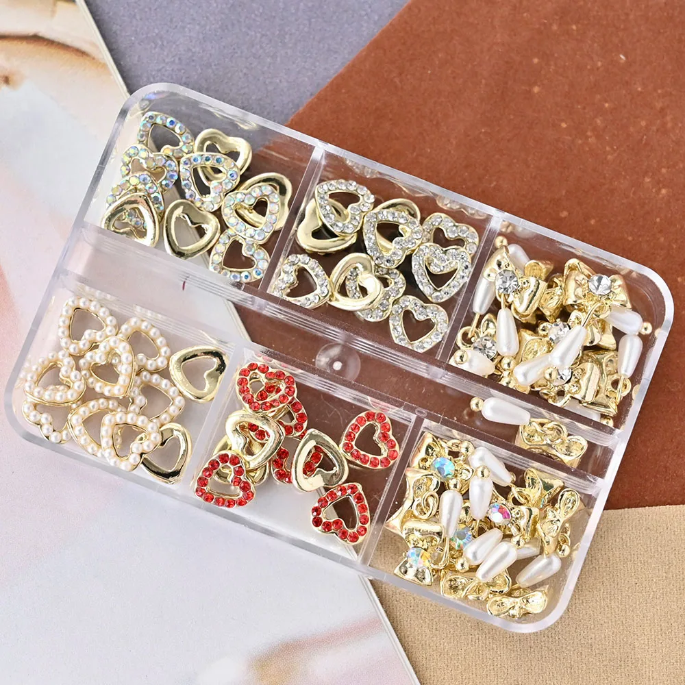 

Boxed Nail Charms Alloy Diamond Heart Nail Art Decorations 3D Luxury Rhinestones Jewelry Valentines Day Nail Charms Accessories